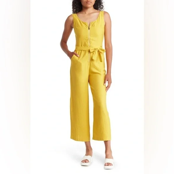 MELLODAY Pants Jumpsuits Nwt Melloday Zip Front Jumpsuit L